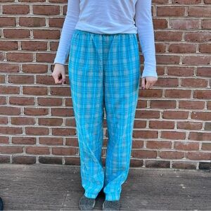 Long Elegant Legs seersucker plaid cotton pants. Size medium